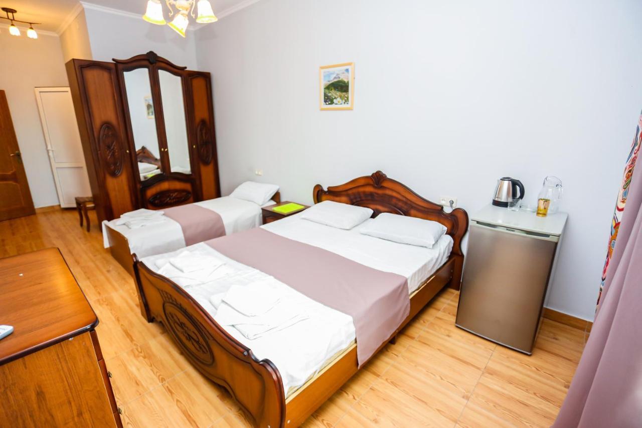 Hotel Sabina Gagra Esterno foto
