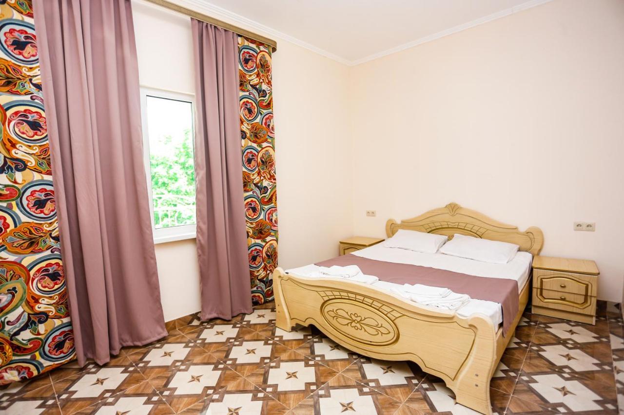 Hotel Sabina Gagra Esterno foto