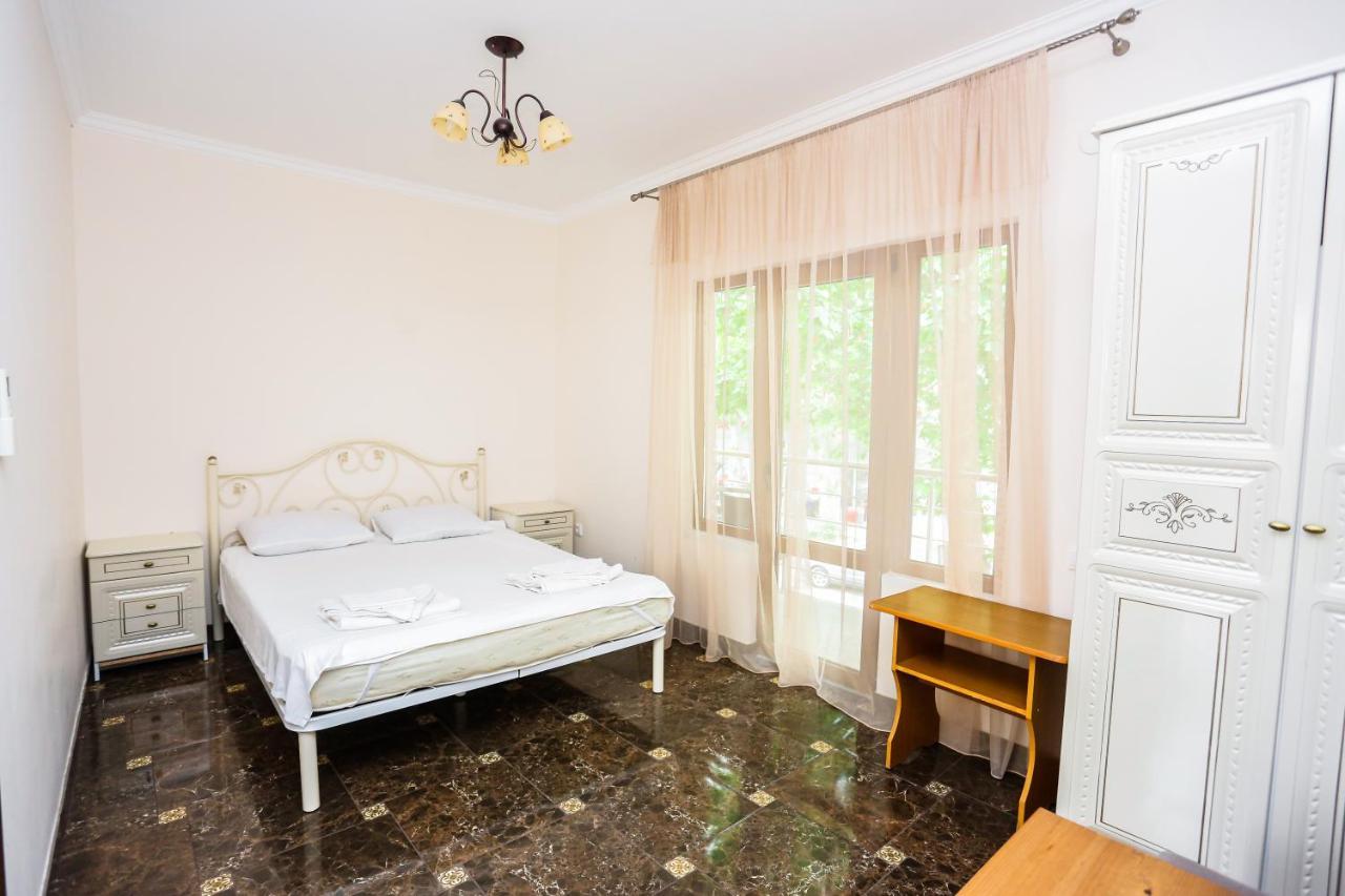 Hotel Sabina Gagra Esterno foto